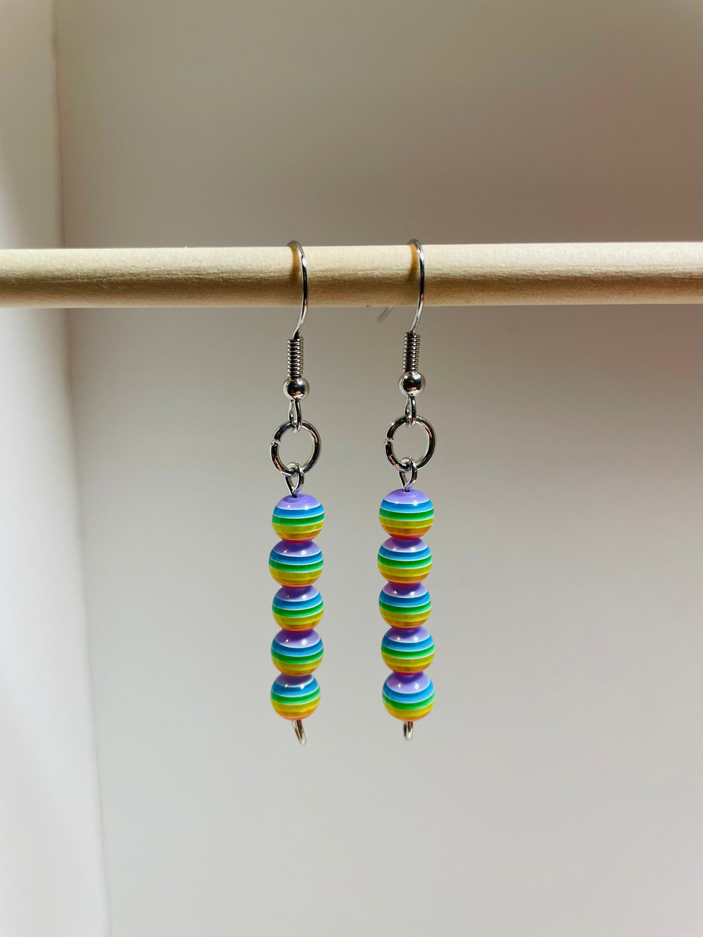 Rainbow stripes (silver)