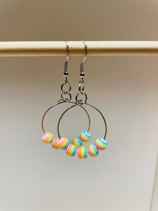 Round rainbow stripes (silver)