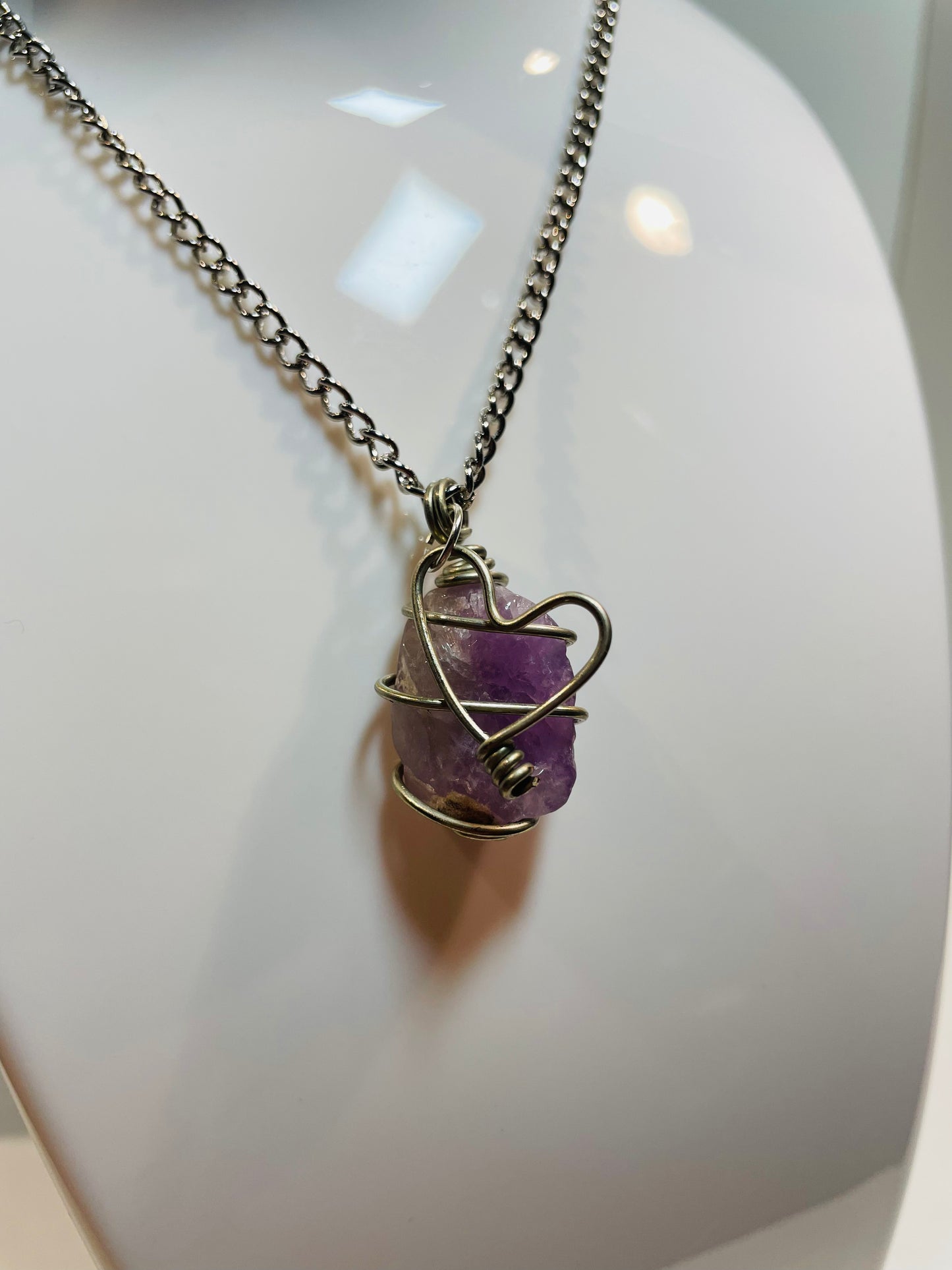 Amethyst heart H halsband