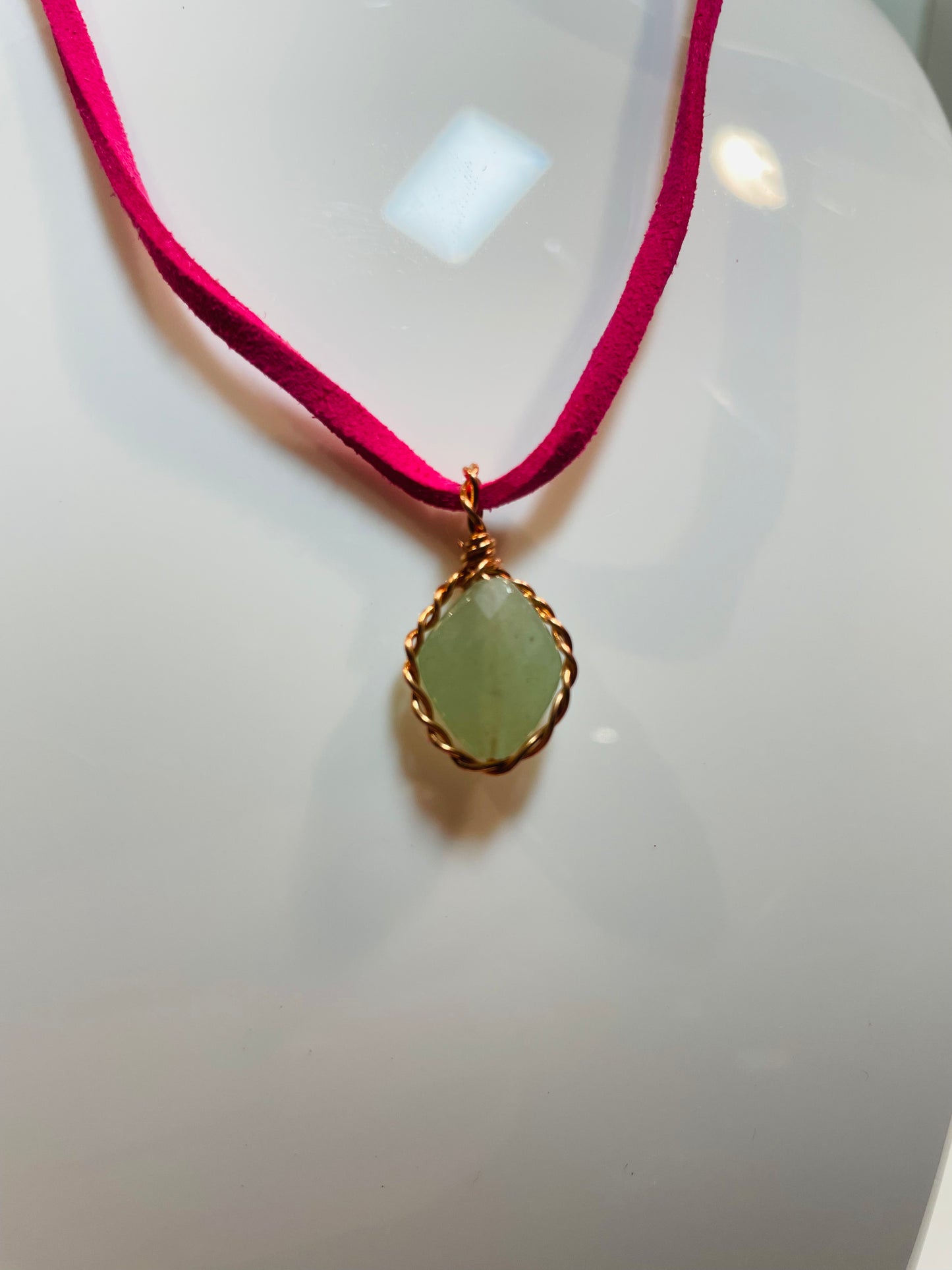 Coppar wire pendant C - Green aventurine