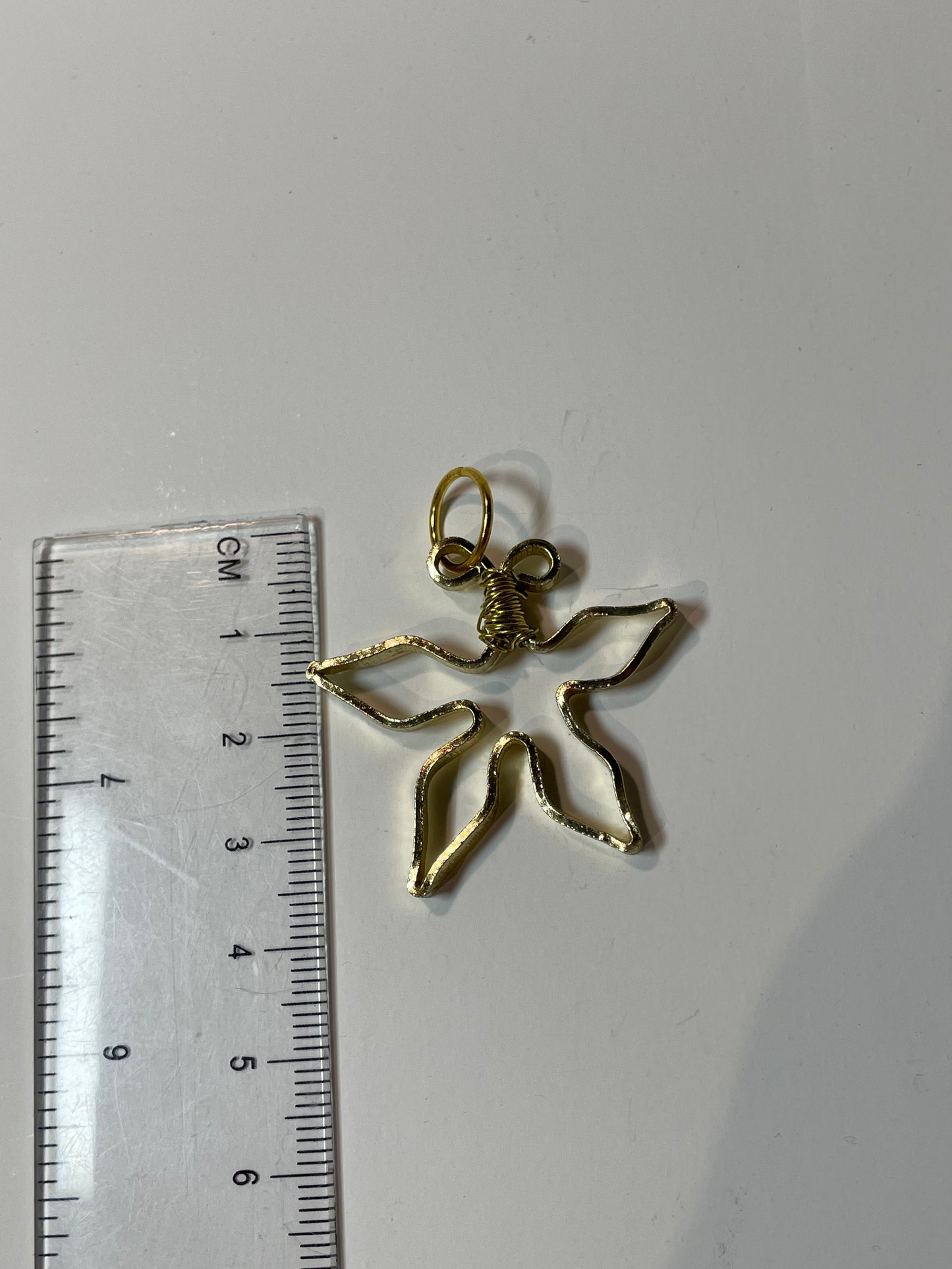 Wire gold leaf pendant C